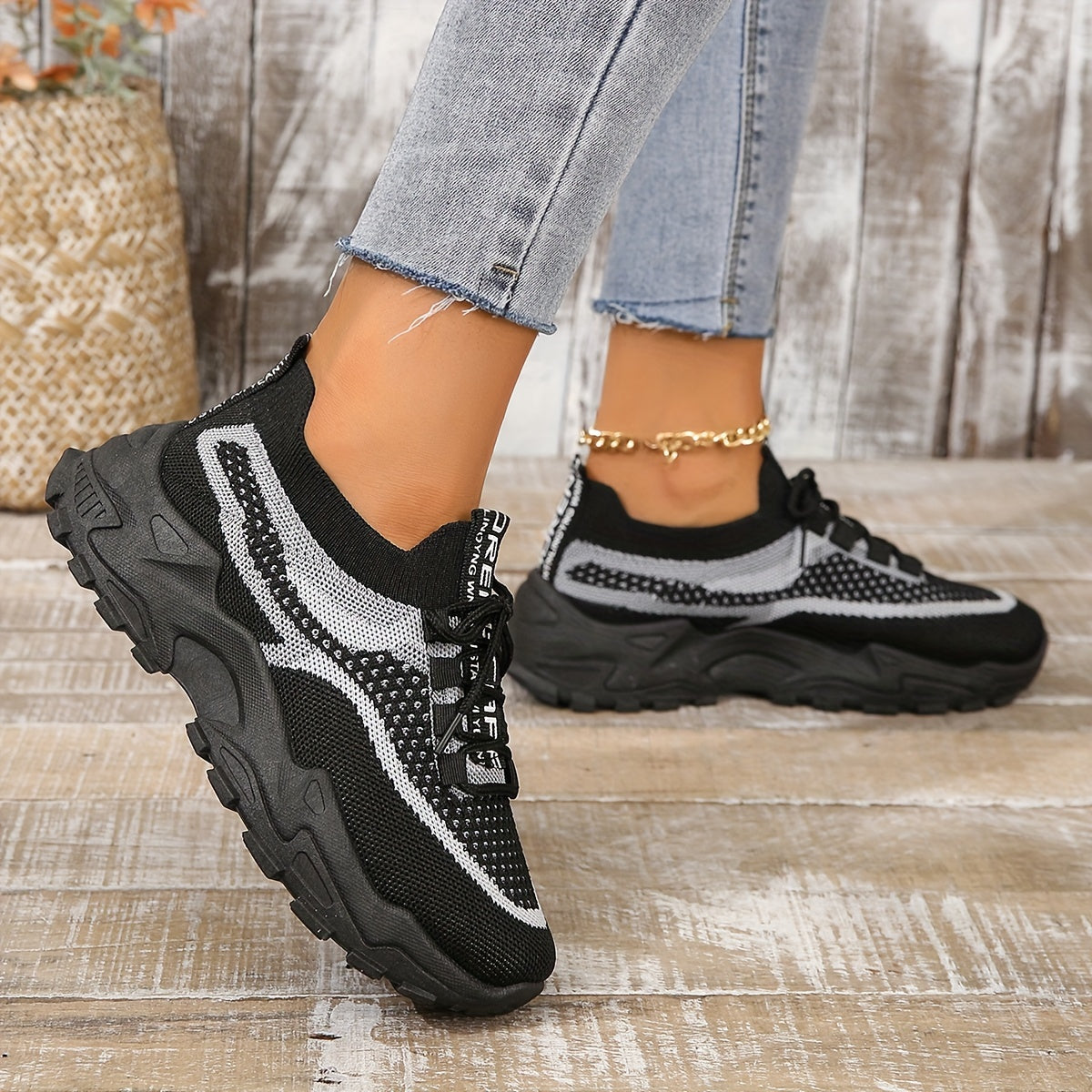 Atmungsaktive Damen-Sneaker mit Mesh-Einsatz und Plateau – Leichte, sportliche Freizeitschuhe